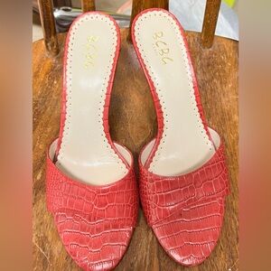 BCBG Red Women's Wedge  Sandals l 8